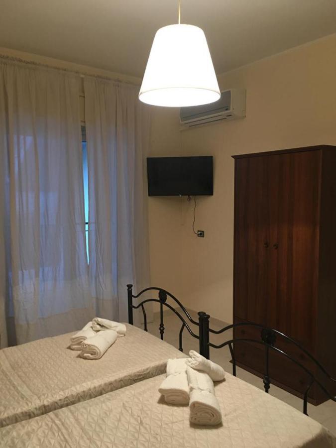 Casa Vacanze, A Due Passi Da Taormina レトイアンニ エクステリア 写真